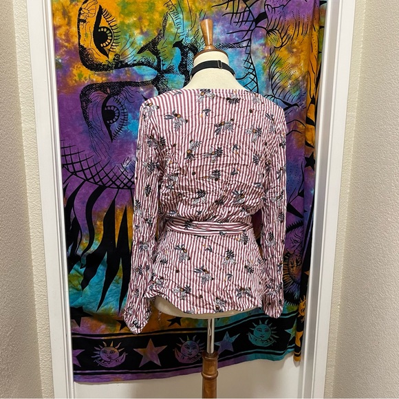 🌈 Lovely walnut art wrap blouse - Picture 7 of 11